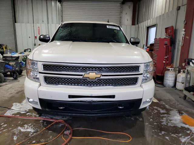 3GCPCTE02DG164271 - 2013 CHEVROLET SILVERADO C1500 LTZ WHITE photo 5