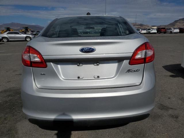 3FADP4BJ2DM137007 - 2013 FORD FIESTA SE 银色 照片 6
