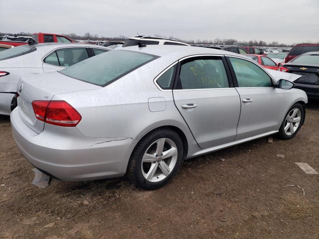 1VWBH7A35CC096517 - 2012 VOLKSWAGEN PASSAT SE SILVER photo 3