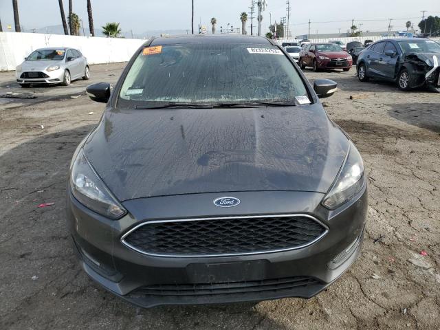 1FADP3H26JL304301 - 2018 FORD FOCUS SEL CHARCOAL photo 5