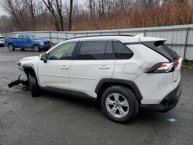 JTMP1RFV3KD040152 - 2019 TOYOTA RAV4 XLE WHITE photo 2