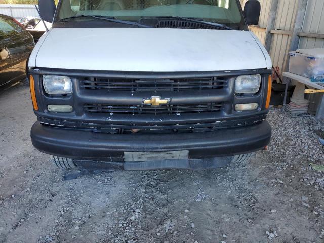 1GAHG39R011224357 - 2001 CHEVROLET EXPRESS G3 WHITE photo 12