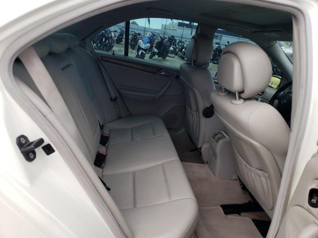 WDBRF52H07F925826 - 2007 MERCEDES-BENZ C 230 WHITE photo 10