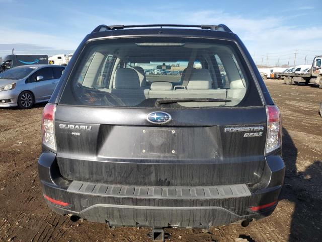 JF2SHABC5BH720088 - 2011 SUBARU FORESTER 2.5X CHARCOAL photo 6