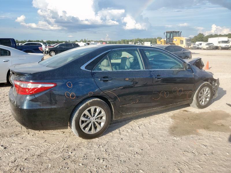 4T1BF1FK2HU273012 - 2017 TOYOTA CAMRY LE 黑色 照片 3