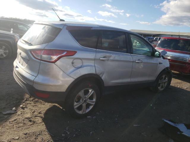 1FMCU9GX3EUC61255 - 2014 FORD ESCAPE SE SILVER photo 3