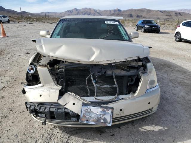 1G6KD57Y87U133990 - 2007 CADILLAC DTS TAN photo 5