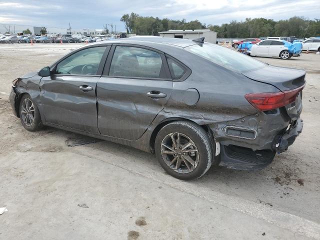 3KPF24AD5PE680122 - 2023 KIA FORTE LX GRAY photo 2