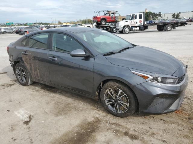 3KPF24AD5PE680122 - 2023 KIA FORTE LX GRAY photo 4