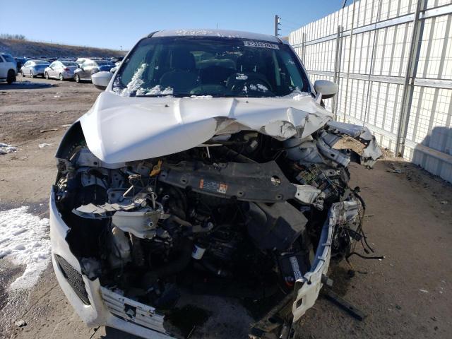 1FMCU9G94EUA71532 - 2014 FORD ESCAPE SE WHITE photo 5