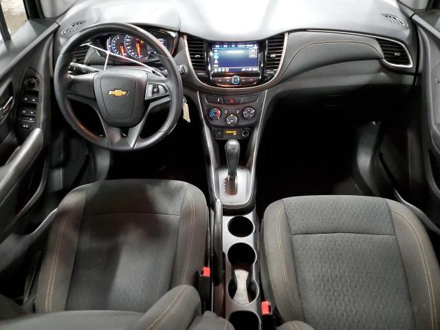 KL7CJNSB0JB608545 - 2018 CHEVROLET TRAX LS WHITE photo 8