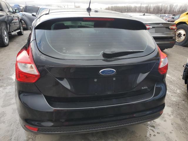 1FAHP3M23CL317422 - 2012 FORD FOCUS SEL BLACK photo 6