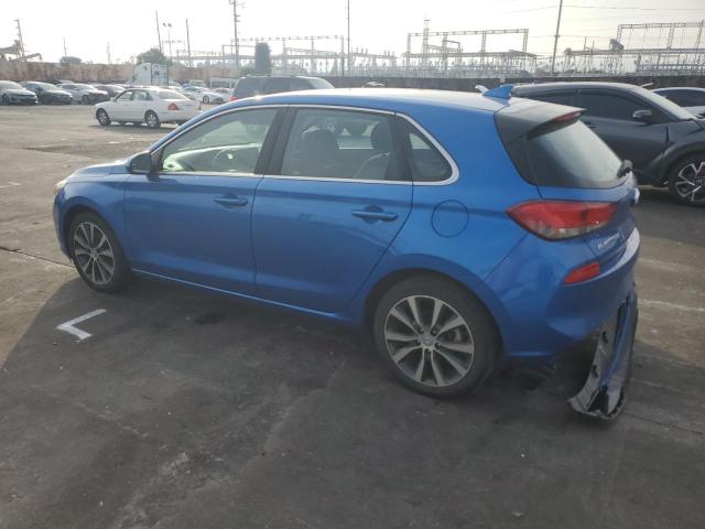 KMHH35LE5JU011922 - 2018 HYUNDAI ELANTRA GT BLUE photo 2