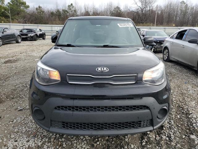 KNDJN2A21K7909229 - 2019 KIA SOUL BLACK photo 5