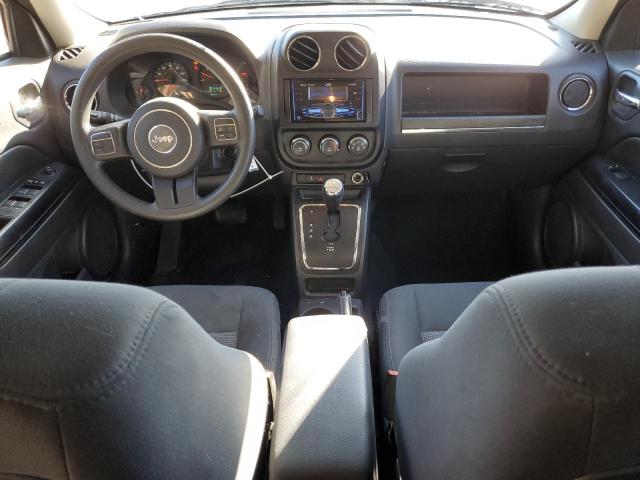 1C4NJPBB3CD615178 - 2012 JEEP PATRIOT SPORT GRAY photo 8