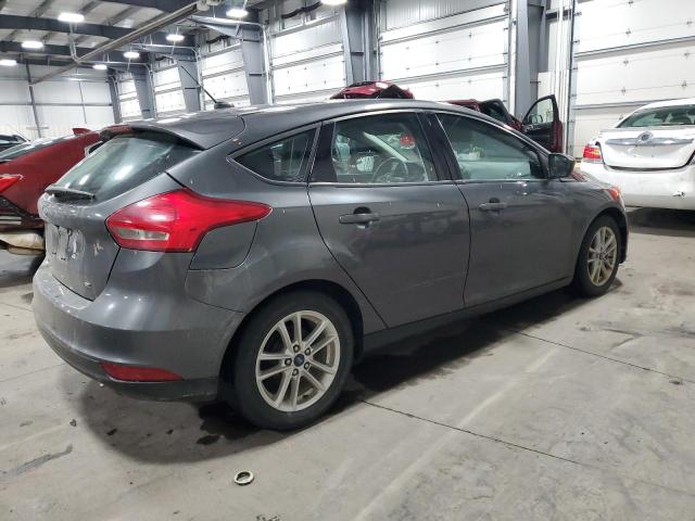 1FADP3K29JL206663 - 2018 FORD FOCUS SE GRAY photo 3