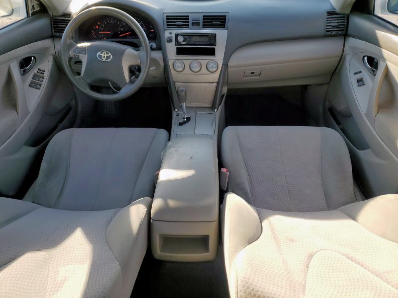 4T4BF3EK6BR179161 - 2011 TOYOTA CAMRY BASE WHITE photo 8