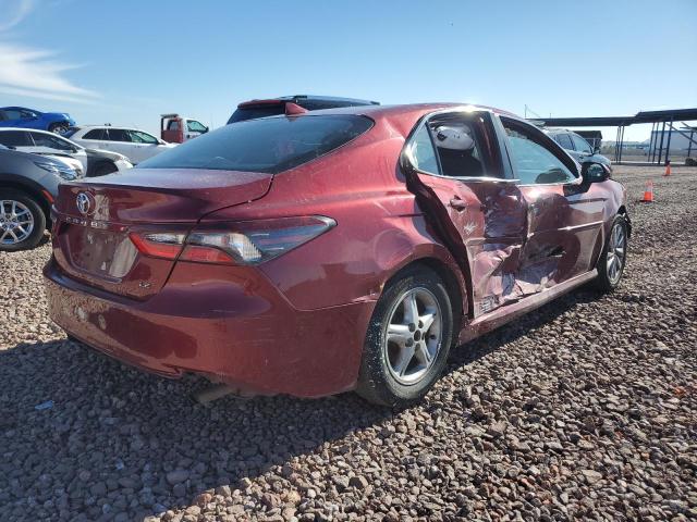 4T1C11AK9NU640719 - 2022 TOYOTA CAMRY LE MAROON photo 3