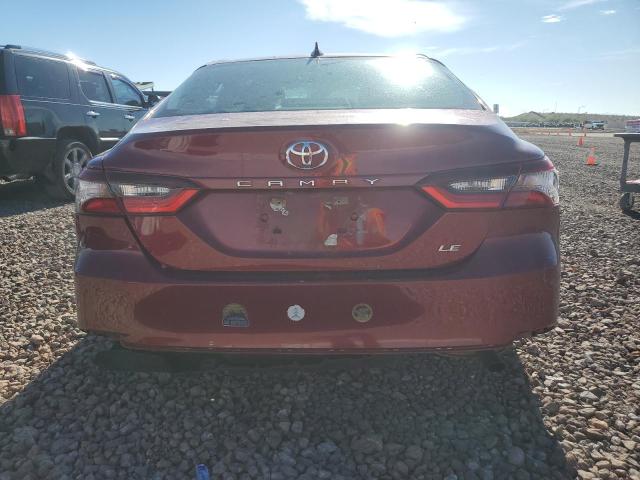 4T1C11AK9NU640719 - 2022 TOYOTA CAMRY LE MAROON photo 6