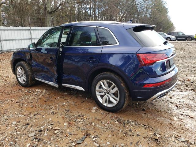 WA1GAAFY3P2107017 - 2023 AUDI Q5 PREMIUM 45 BLUE photo 2