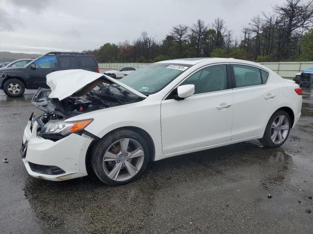2013 ACURA ILX 20 TECH, 
