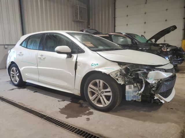 JTNK4RBE1K3025075 - 2019 TOYOTA COROLLA SE Blanc photo 4