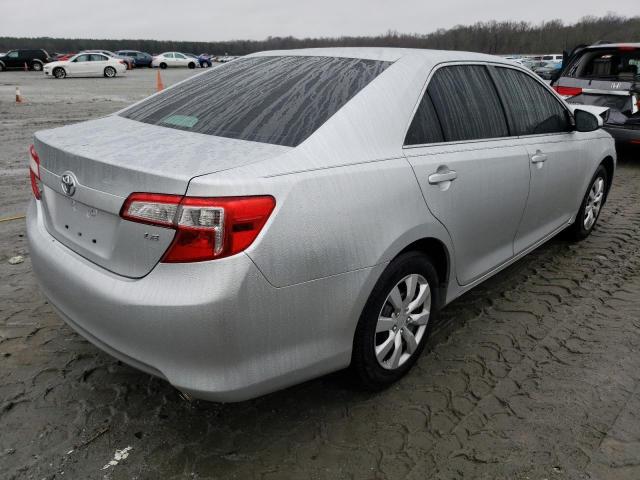 4T4BF1FK2CR239621 - 2012 TOYOTA CAMRY BASE SILVER photo 3