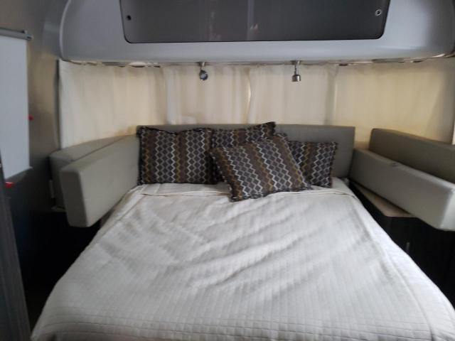 1STTFYL2XEJ529532 - 2014 AIRS INTERNATIO 银色 照片 5