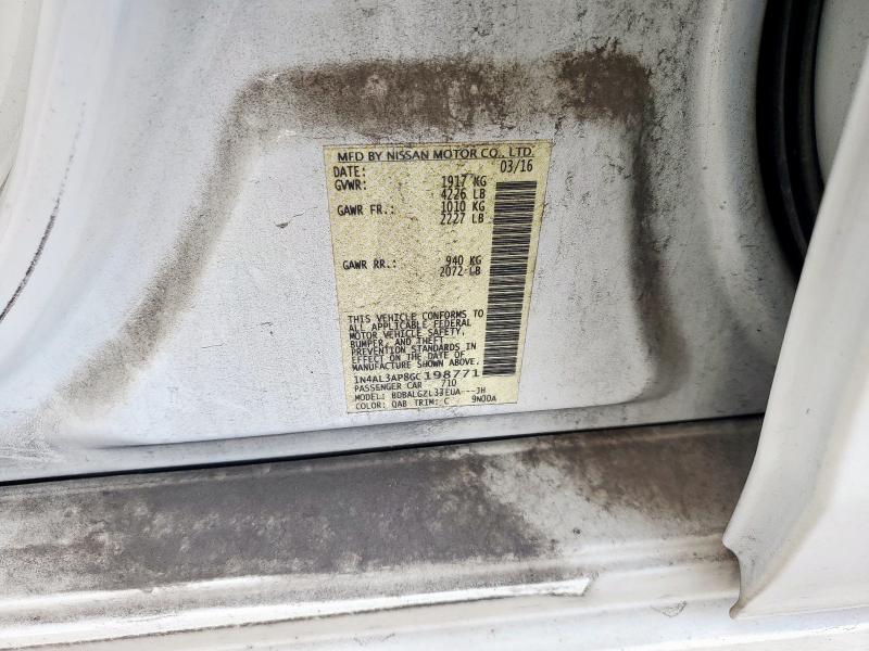 1N4AL3AP8GC198771 - 2016 NISSAN ALTIMA 2.5 WHITE photo 12