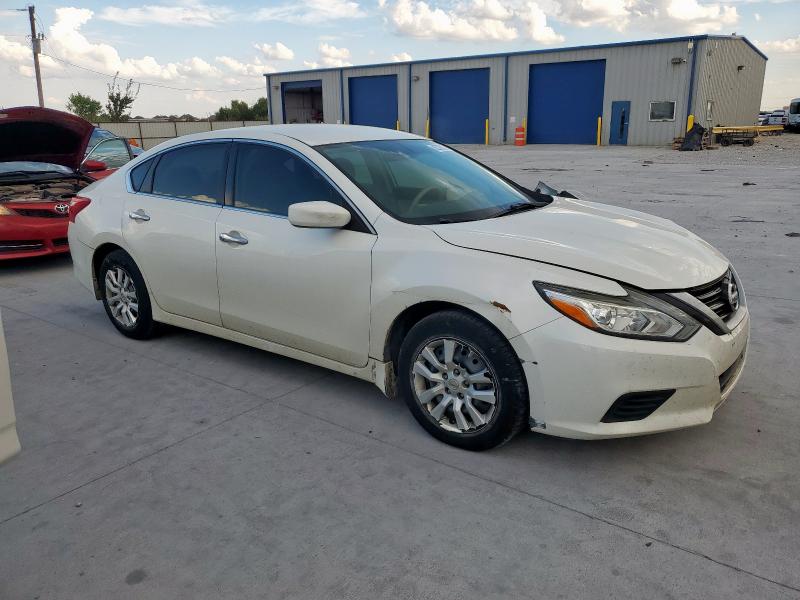 1N4AL3AP8GC198771 - 2016 NISSAN ALTIMA 2.5 WHITE photo 4