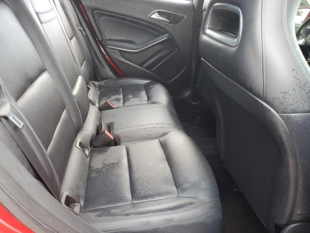 WDDSJ4EB0JN684677 - 2018 MERCEDES-BENZ CLA 250 RED photo 10
