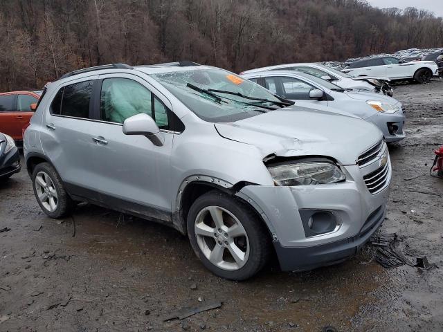 3GNCJRSB6GL162717 - 2016 CHEVROLET TRAX LTZ SILVER photo 4