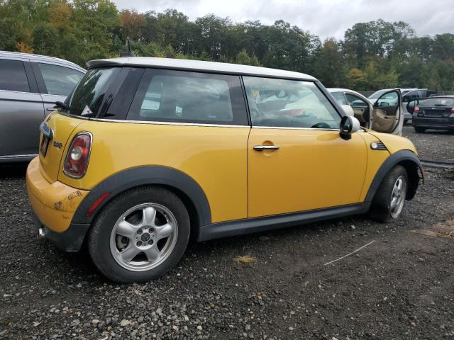 WMWMF33567TL78824 - 2007 MINI COOPER YELLOW photo 3