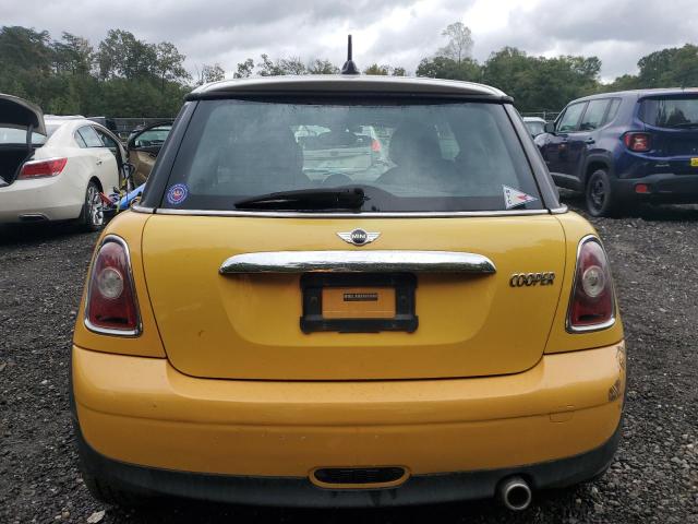 WMWMF33567TL78824 - 2007 MINI COOPER YELLOW photo 6