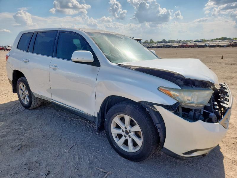 5TDZK3EH6DS106358 - 2013 TOYOTA HIGHLANDER BASE Weiß Foto 4