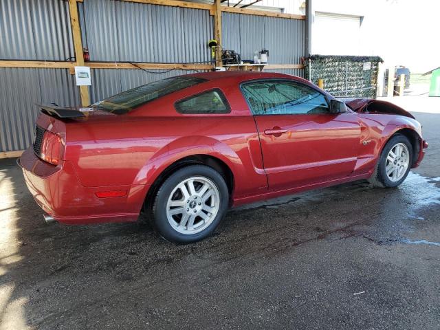 1ZVFT82H775244287 - 2007 FORD MUSTANG GT MAROON photo 3