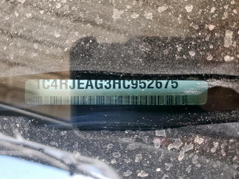 1C4RJEAG3HC952675 - 2017 JEEP GRAND CHER LAREDO WHITE photo 14