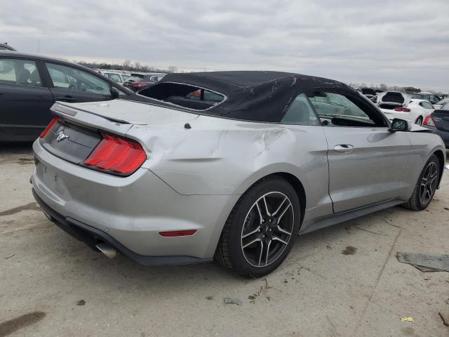 1FATP8UH5M5125386 - 2021 FORD MUSTANG SILVER photo 3