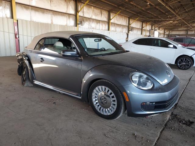3VW5P7AT2EM800366 - 2014 VOLKSWAGEN BEETLE 灰色 照片 4