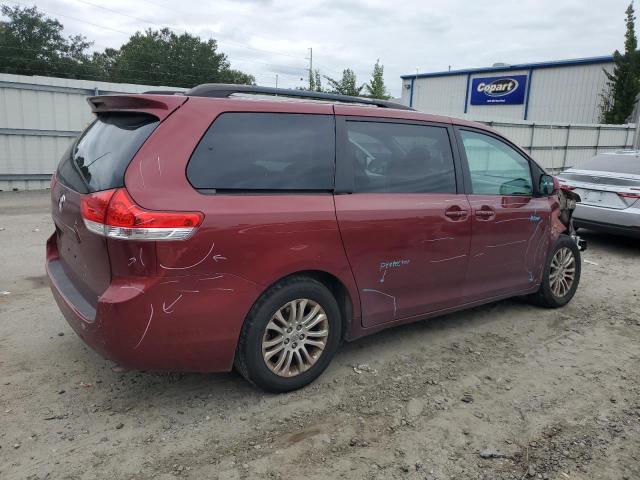 5TDYK3DC2DS335413 - 2013 TOYOTA SIENNA XLE BURGUNDY photo 3
