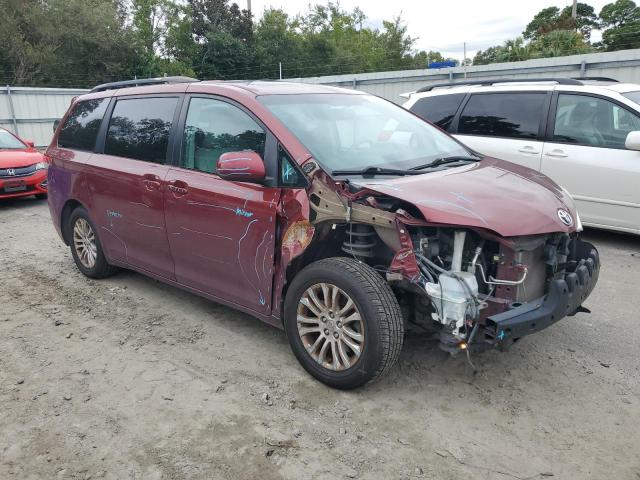 5TDYK3DC2DS335413 - 2013 TOYOTA SIENNA XLE BURGUNDY photo 4