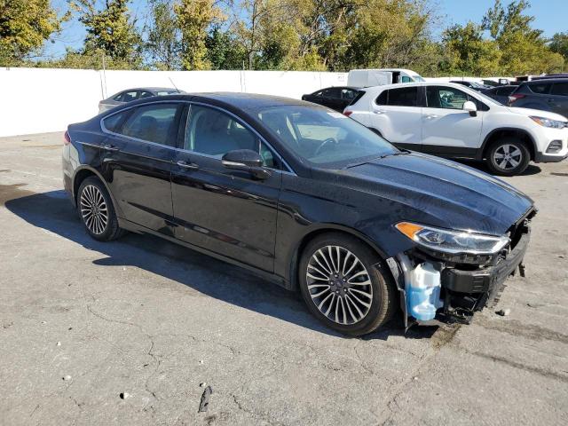 3FA6P0HD4JR186534 - 2018 FORD FUSION SE Schwarz Foto 4