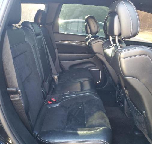 1C4RJFDJ2JC256988 - 2018 JEEP GRAND CHER SRT-8 BLACK photo 11