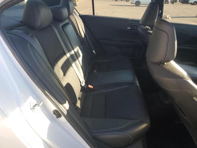 1HGCR2F58HA306033 - 2017 HONDA ACCORD SPORT أبيض صورة 10