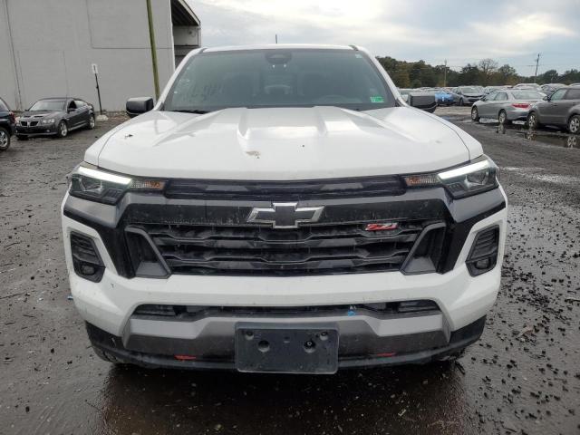 1GCPTDEK7R1122790 - 2024 CHEVROLET COLORADO Z71 WHITE photo 5