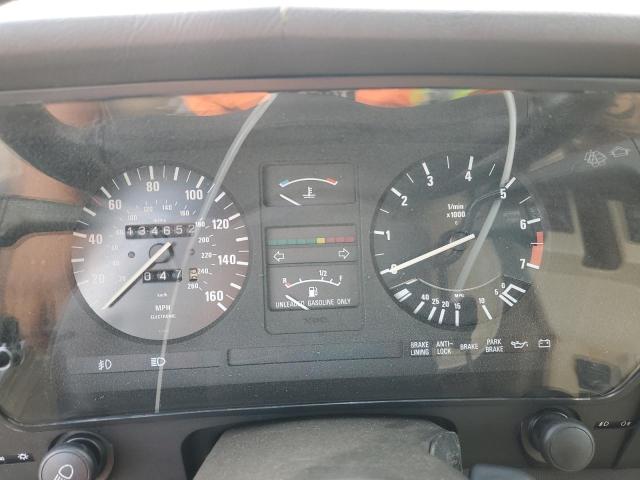 WBAEC8409F0610040 - 1985 BMW 635 CSI AUTOMATIC SILVER photo 9