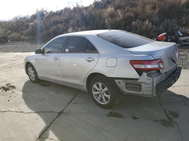 4T4BF3EK5BR215857 - 2011 TOYOTA CAMRY BASE GRAY photo 2