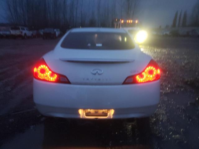 JNKCV64F09M651990 - 2009 INFINITI G37 WHITE photo 6