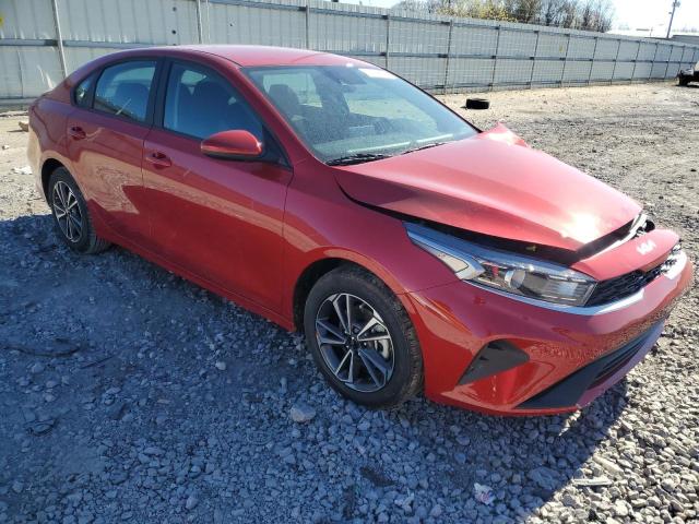 3KPF24AD8RE708353 - 2024 KIA FORTE LX RED photo 4