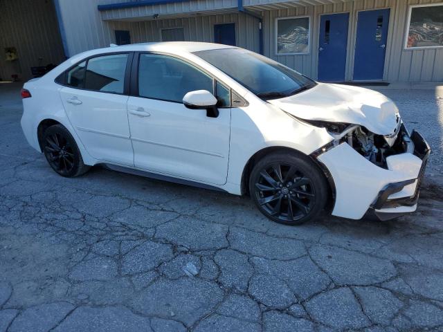 5YFS4MCE8RP186191 - 2024 TOYOTA COROLLA SE თეთრი ფოტო 4